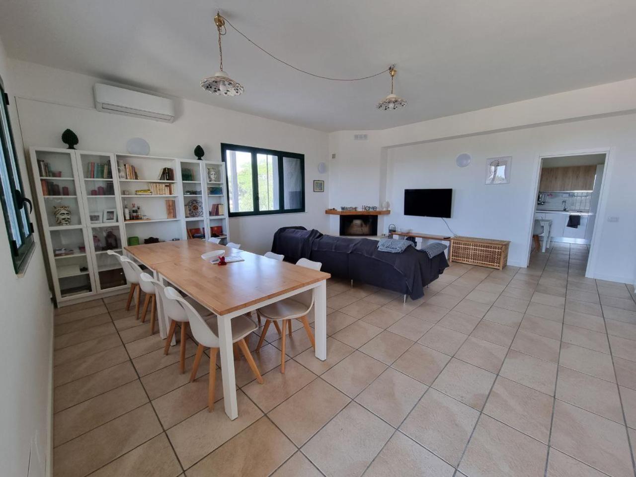 Accogliente Villa Con Piscina Caltagirone Εξωτερικό φωτογραφία