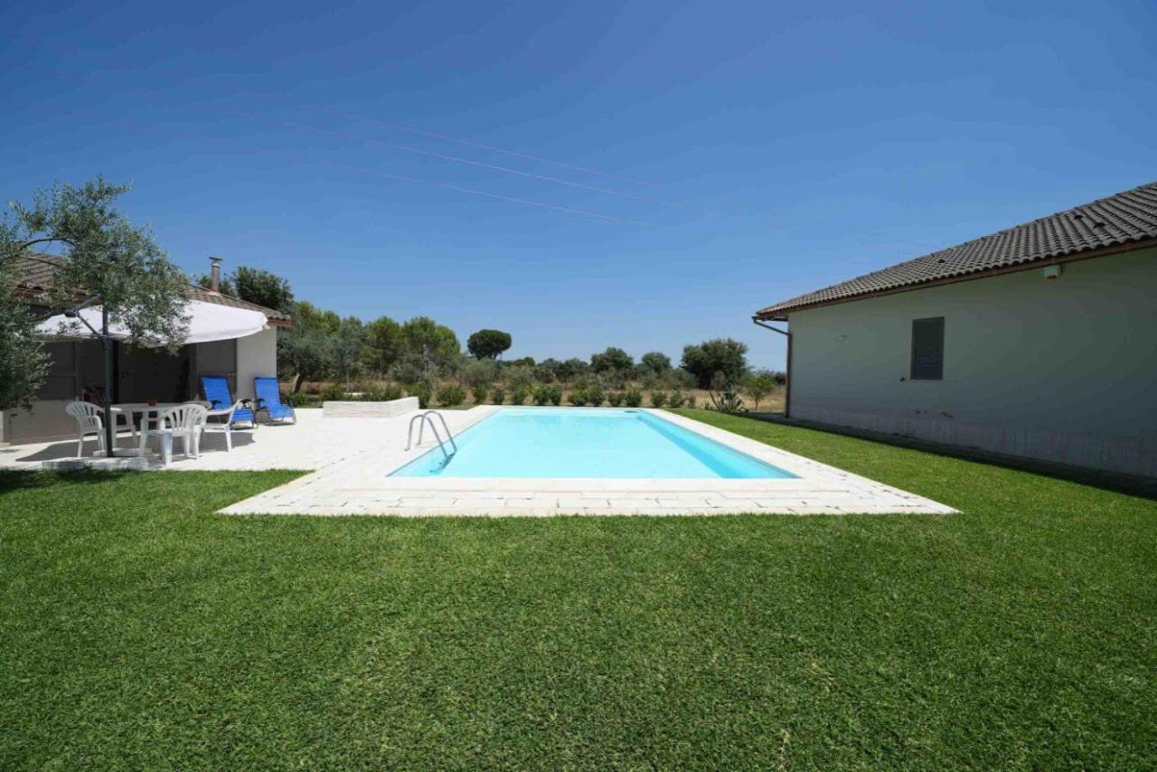 Accogliente Villa Con Piscina Caltagirone Εξωτερικό φωτογραφία